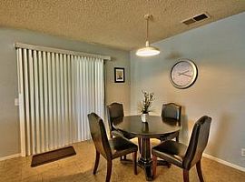 193 Grayson Way, Upland, Ca 91786 3 Beds 2 Baths 1,425 Sqft in Upland, CA (Photo 10 of 12)