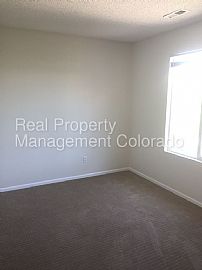 Single Family Home For Rent in Commerce City, CO (Photo 4 of 5)