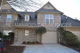 Single Family Home For Rent in Birmingham, AL