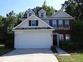 Single Family Home For Rent in Pooler, GA