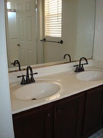 3 Beds 2 Baths 1190 Sqft.. in Phoenix, AZ (Photo 3 of 3)