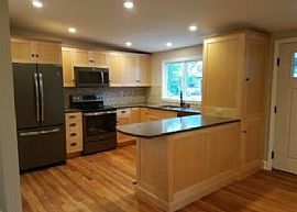 50 Harvard St, Portsmouth, Nh 03801 2 Beds · 1 Bath · 960 Sqft in Portsmouth, NH (Photo 6 of 6)