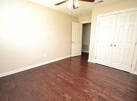 5500 Evans Ave, Austin, Tx 78751 3 Beds 2 Baths 1,144 Sqft in Austin, TX (Photo 10 of 12)