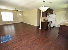 5500 Evans Ave, Austin, Tx 78751 3 Beds 2 Baths 1,144 Sqft in Austin, TX (Photo 12 of 12)