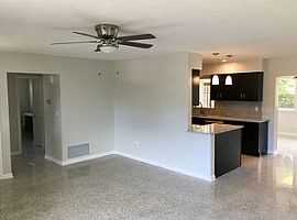 2007 6th Ave Sw, Largo, Fl 33770 3 Beds 2 Baths 1,685 Sqft in Largo, FL (Photo 11 of 12)