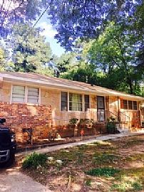  1932 Brewer Blvd Sw, Atlanta, Ga 30310 3 Beds 1.5 Baths 2,040  in Atlanta, GA