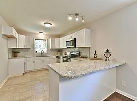 3505 Brookfield Ln, Decatur, Ga 30032 3 Beds 2 Baths 1,100 Sqft in Decatur, GA (Photo 5 of 12)