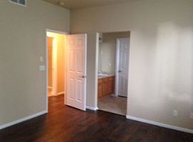 3 Beds 2 Baths 2,588 in Denver, Co in Denver, CO (Photo 4 of 10)