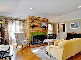 1913 Bluebird Ave, Fort Worth, Tx 76111 3 Beds 2 Baths 2,500 Sq in Fort Worth, TX (Photo 3 of 12)