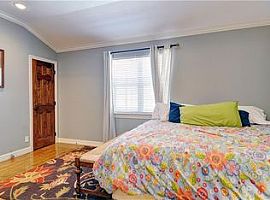 1913 Bluebird Ave, Fort Worth, Tx 76111 3 Beds 2 Baths 2,500 Sq in Fort Worth, TX (Photo 9 of 12)