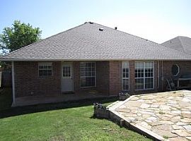 4 Beds 2 Baths 1,900 Sqftv in Oklahoma City, OK
