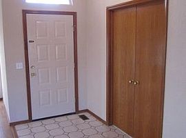 4 Beds 2 Baths 1,900 Sqftv in Oklahoma City, OK (Photo 10 of 11)
