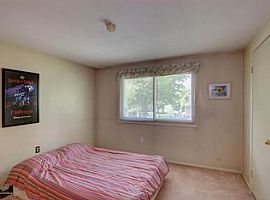  126 Sweetmans Ln, Manalapan, Nj 07726 4 Beds 2 Baths 1,921 Sqf in Manalapan, NJ (Photo 3 of 12)