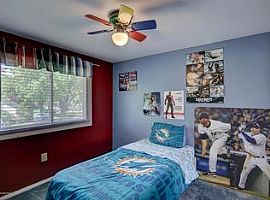  126 Sweetmans Ln, Manalapan, Nj 07726 4 Beds 2 Baths 1,921 Sqf in Manalapan, NJ (Photo 8 of 12)