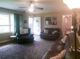  211 Pinon Dr, Kingsport, Tn 37663 4 Beds 2.5 Baths 2,900 Sqft in Kingsport, TN (Photo 8 of 8)