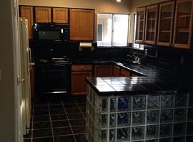  5133 W Aquamarine St, Tucson, Az 85742 4 Beds 2 Baths 1,677 Sq in Tucson, AZ (Photo 10 of 12)