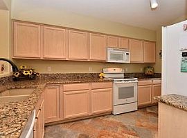  7413 W Tonopah Dr, Glendale, Az 85308 3 Beds 2 Baths 1,201 Sqf in Glendale, AZ (Photo 3 of 10)