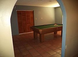  2108 W Del Oro Cir, Mesa, Az 85202 3 Beds 2 Baths 2,000 Sqft in Mesa, AZ (Photo 4 of 9)