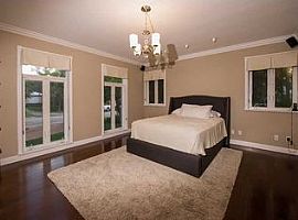 5 Beds 6 Baths For Rent in Miami, FL (Photo 5 of 7)