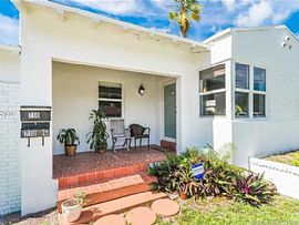 2 Beds 1 Bath For Rent! in Miami, FL (Photo 2 of 6)