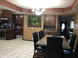  26410 Nicola Dr, Warren, Mi 48091 3 Beds 2 Baths 1,517 Sqft in Warren, MI (Photo 4 of 12)