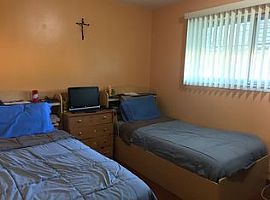  26410 Nicola Dr, Warren, Mi 48091 3 Beds 2 Baths 1,517 Sqft in Warren, MI (Photo 9 of 12)