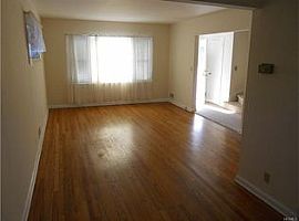  99 Smith Ave, White Plains, Ny 10605 4 Beds 2 Baths 1,446 Sqft in White Plains, NY (Photo 2 of 4)