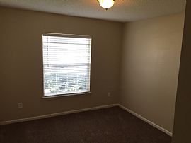  Single Family Home For You and Your Family  in Orange Park, FL (Photo 8 of 8)