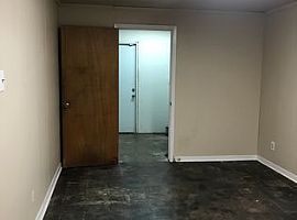 410 Craigmont Ln, San Ant Rent 600 Deposit 600 Total 1200 in San Antonio, TX (Photo 3 of 6)