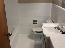 410 Craigmont Ln, San Ant Rent 600 Deposit 600 Total 1200 in San Antonio, TX (Photo 6 of 6)