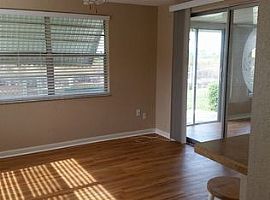 14421 Birch St, Hudson, F Rent 600 Deposit 600 Total 1200 in Hudson, FL (Photo 4 of 6)