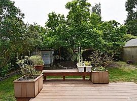 3 Beds 2 Baths For Rent in Seattle,Wa in Seattle, WA (Photo 3 of 12)