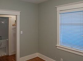 2 Beds 1 Bath For Rent!! in Seattle, WA (Photo 7 of 8)