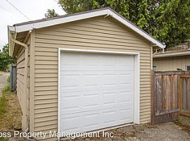 3 Beds 2 Baths For Rent in Seattle, WA (Photo 3 of 9)