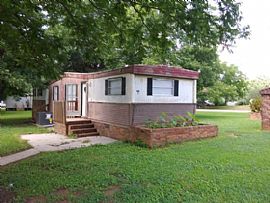 100 Pecan Grove Cir # G8, Gastonia, Nc 28052 2 Beds 2 Baths --  in Gastonia, NC