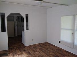 100 Pecan Grove Cir # G8, Gastonia, Nc 28052 2 Beds 2 Baths --  in Gastonia, NC (Photo 3 of 7)