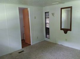 100 Pecan Grove Cir # G8, Gastonia, Nc 28052 2 Beds 2 Baths --  in Gastonia, NC (Photo 4 of 7)