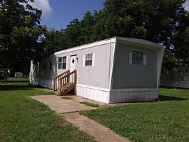 104 Pecan Grove Cir # G10, Gastonia, Nc 28052 2 Beds 1 Bath --  in Gastonia, NC