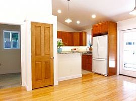 2 Beds 1 Bath 713 Sqft For Rent in Seattle, WA (Photo 5 of 10)