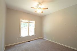 1609 Farmington Grove Dr, Raleigh, Nc 27614 4 Beds 2 Baths in Raleigh, NC (Photo 10 of 11)