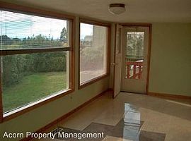 3 Beds 2 Baths 2,014 Sqft For Rent in Portland, OR (Photo 7 of 10)