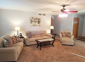 72 Juniper Way, Lake Villa, Il 60046 3 Beds 2 Baths 1,863 Sqft in Lake Villa, IL (Photo 4 of 12)