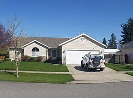 10886 N Danielle Rd, Hayden, Id 83835 4 Beds 2 Baths 1,608 Sqft in Hayden, ID (Photo 2 of 3)