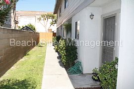 Single Family Home For Rent in Cypress, CA (Photo 3 of 9)
