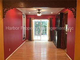 Single Family Home For Rent in Torrance, CA (Photo 5 of 10)