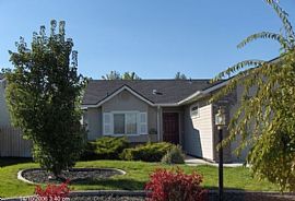 3010 Bristol Ave, Caldwell, Id 83605 3 Beds 2 Baths 1,300 Sqft in Caldwell, ID