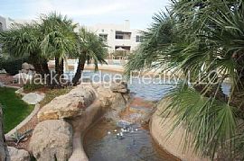 Single Family Home For Rent in Scottsdale, AZ (Photo 2 of 12)