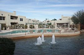 Single Family Home For Rent in Scottsdale, AZ (Photo 4 of 12)