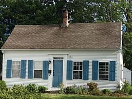 2 Willow St, Mystic, Ct 06355 in Mystic, CT