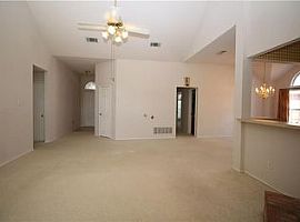  232 E Lynn Creek Dr, Arlington, Tx 76002 3 Beds 2 Baths 1,804  in Arlington, TX (Photo 3 of 5)